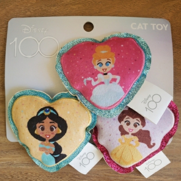 Valentines‎ Heart Cat Toys Set of 3 Disney Princess Sparkle Catnip - Picture 1 of 6